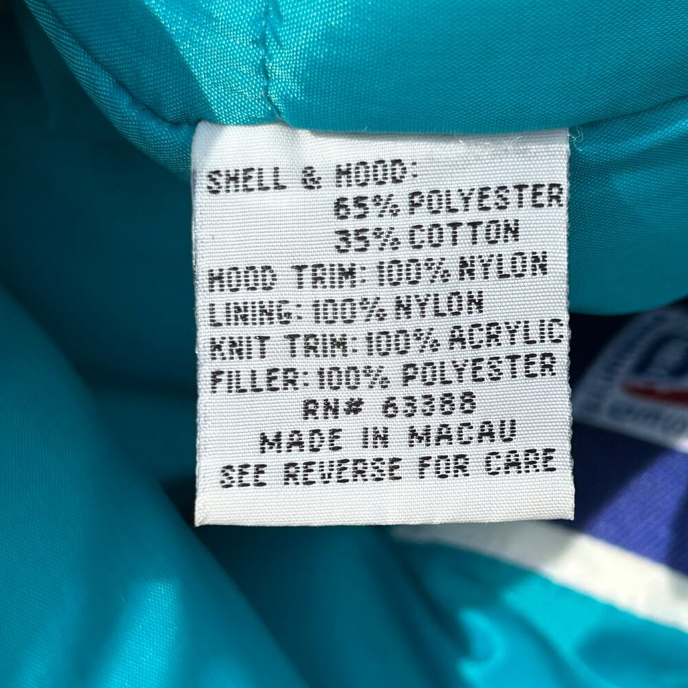 Vintage 90’s Charlotte Hornets NBA Competitors Script Zip Jacket - Picture 4 of 10